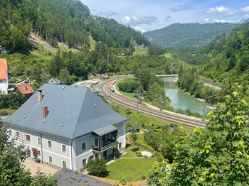 Riverhouse oben